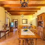 Holiday Home Es Coscolls - PIC300