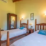 Holiday Home Es Coscolls - PIC300
